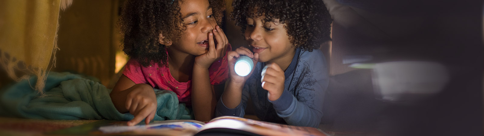 sleepover midnight reading